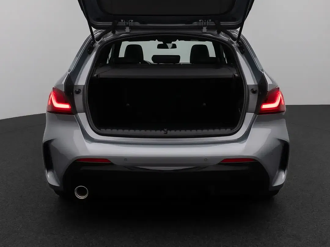 BMW 118 - Thumbnail 13