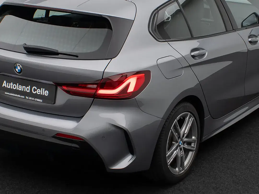 BMW 118 - Thumbnail 15