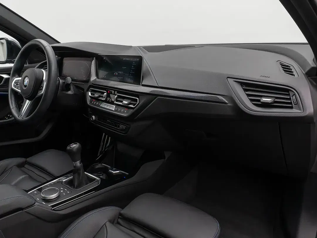 BMW 118 - Thumbnail 23