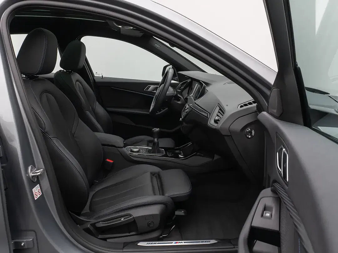 BMW 118 - Thumbnail 24