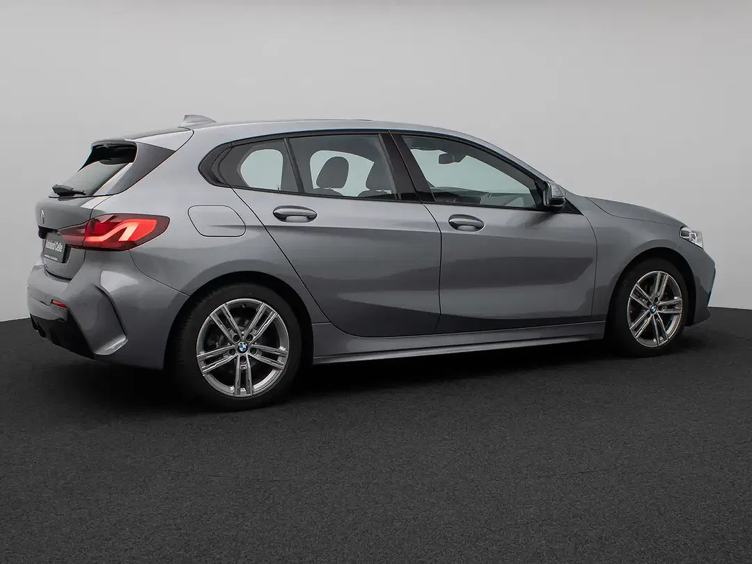 BMW 118 - Thumbnail 6