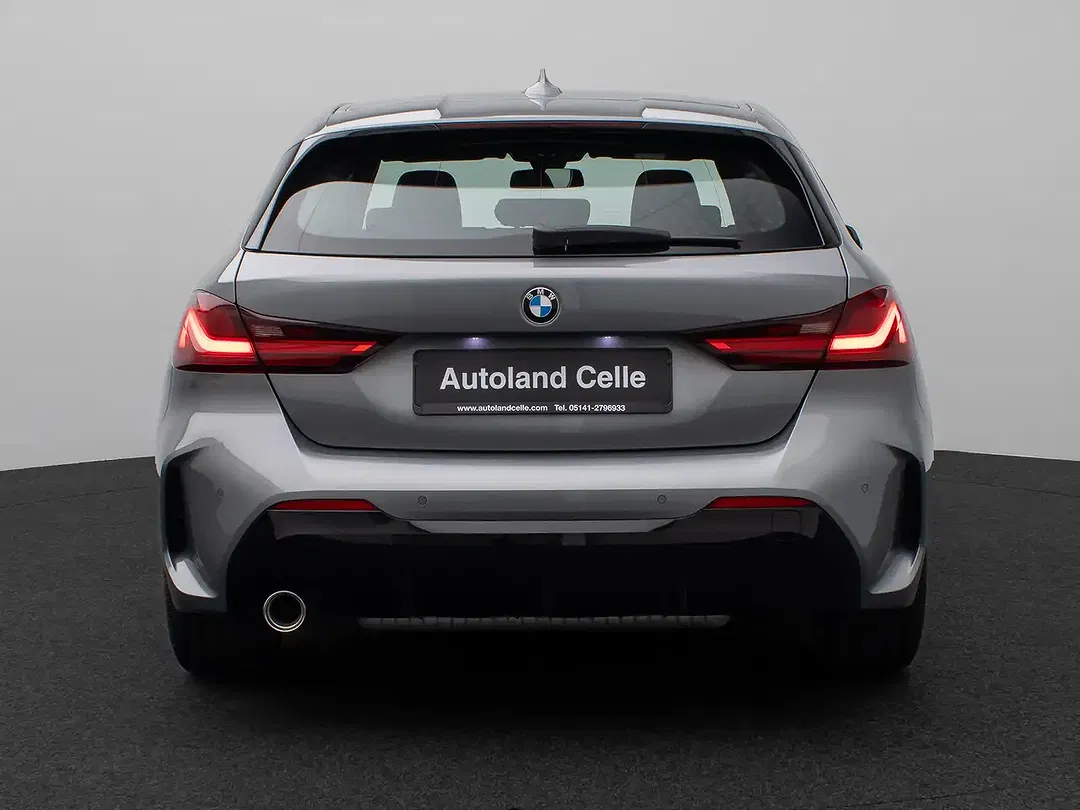 BMW 118 - Thumbnail 8
