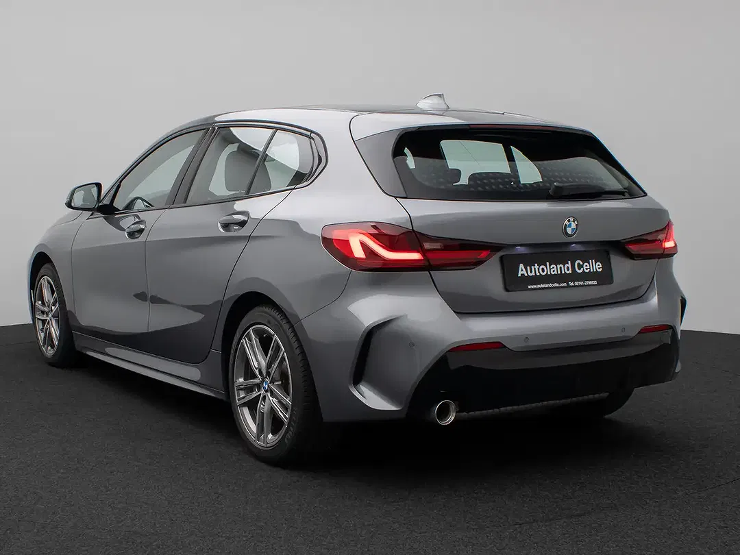 BMW 118 - Thumbnail 9