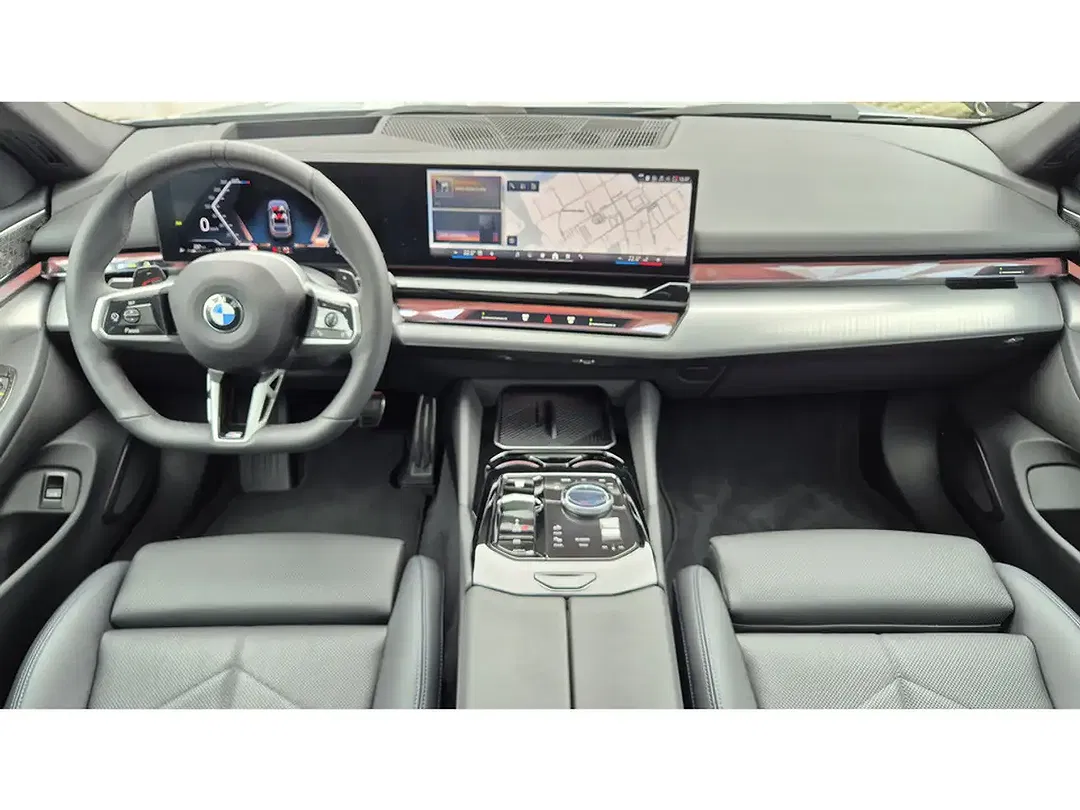 BMW 520 - Thumbnail 9