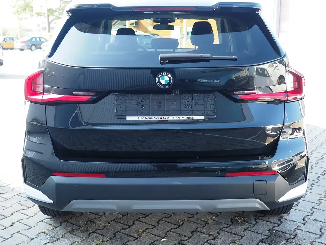 BMW X1 - Thumbnail 6