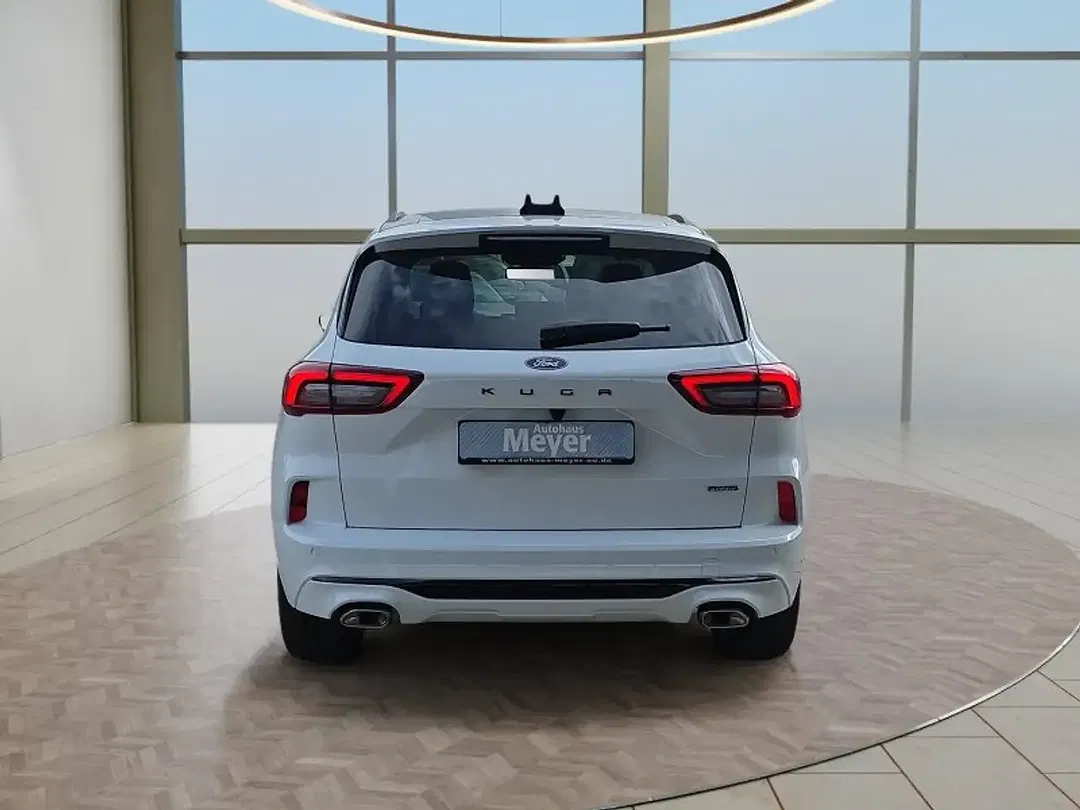 Ford Kuga - Thumbnail 4