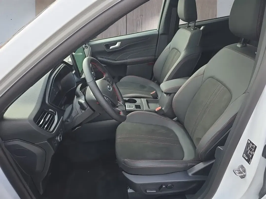 Ford Kuga - Thumbnail 9