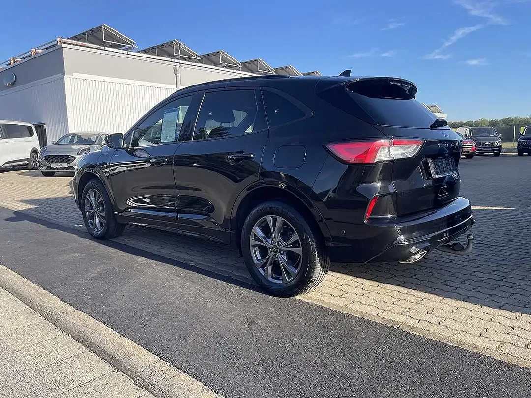 Ford Kuga - Thumbnail 3