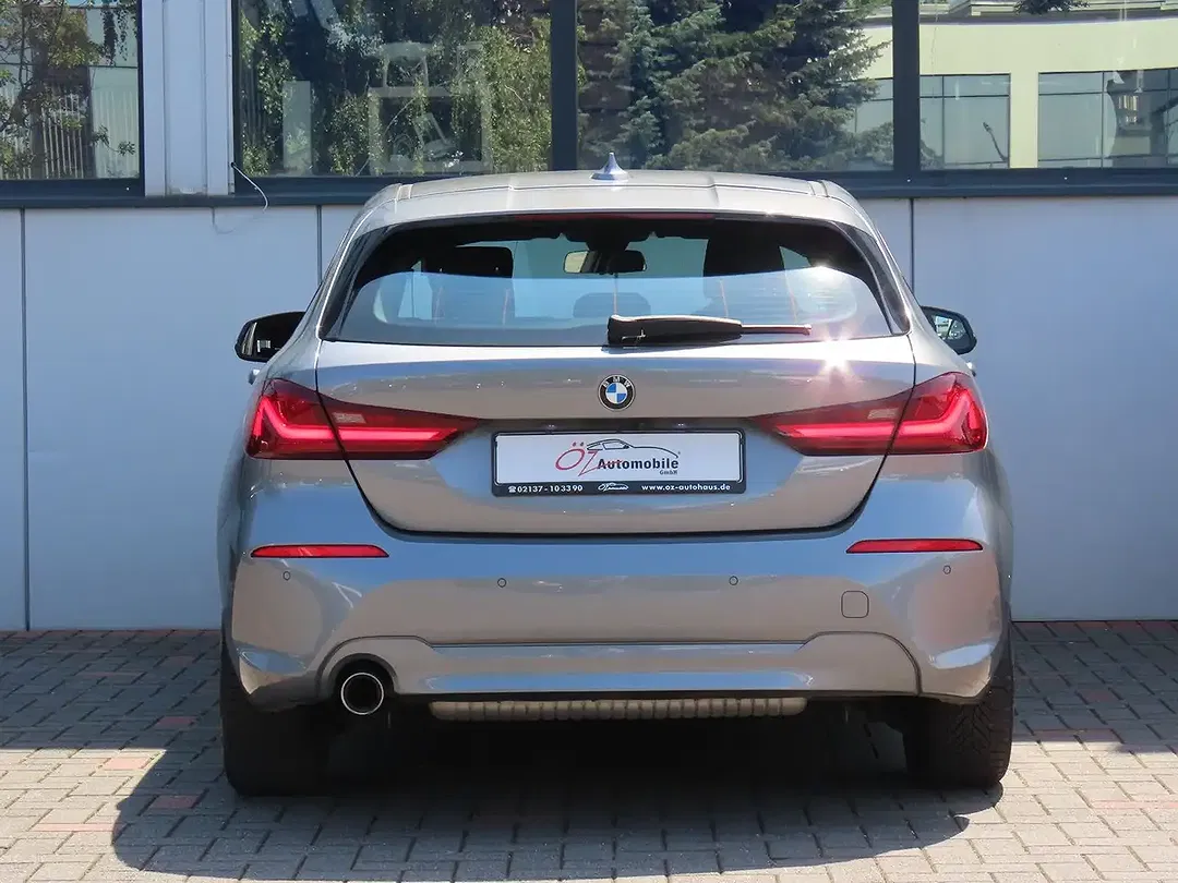 BMW 118 - Thumbnail 8