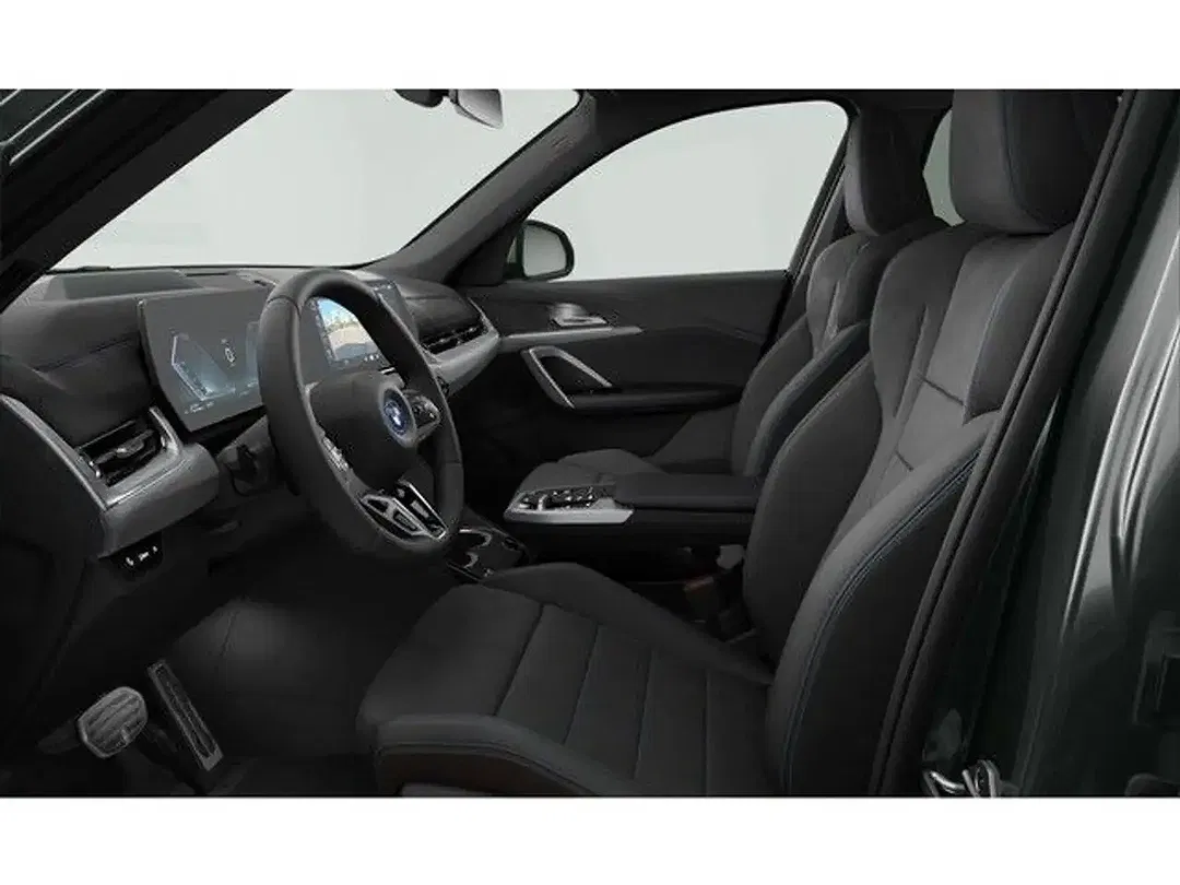 BMW X1 - Thumbnail 4