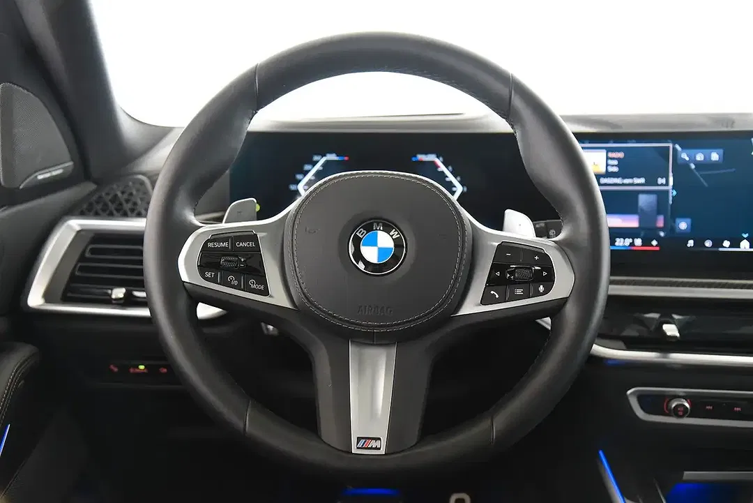 BMW X5 - Thumbnail 10