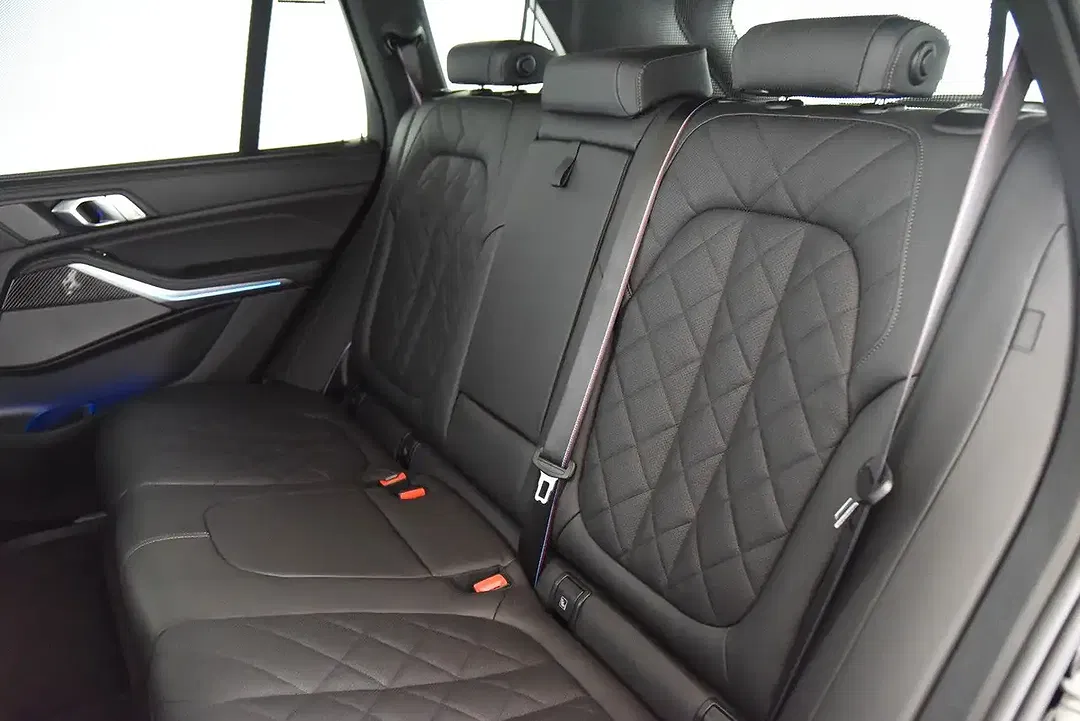 BMW X5 - Thumbnail 6