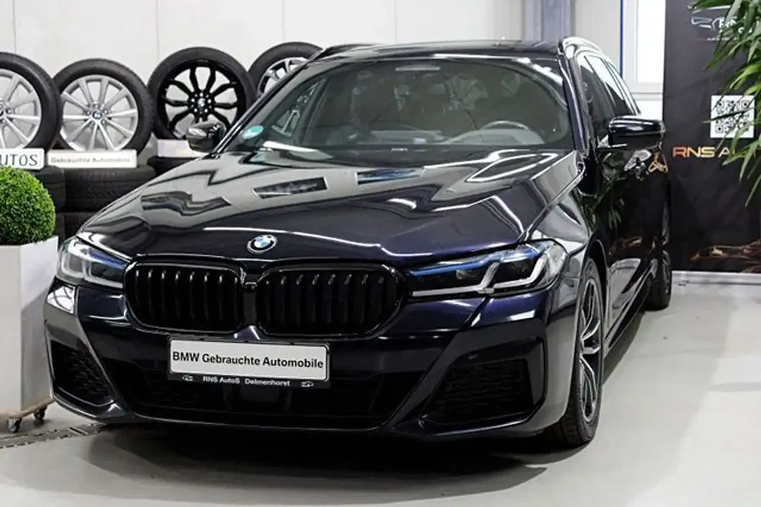 BMW 545 - Thumbnail 1