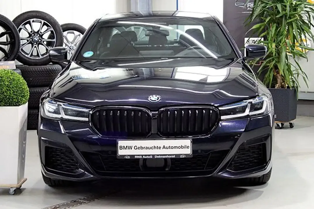 BMW 545 - Thumbnail 2