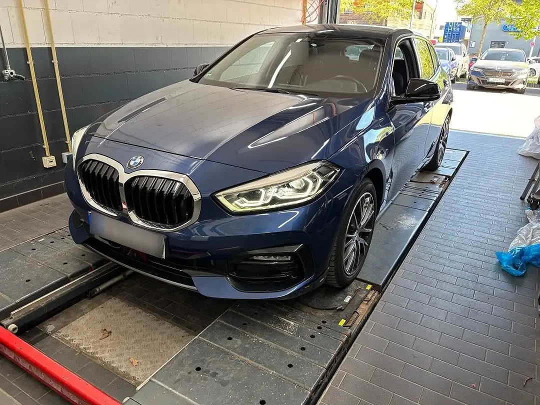BMW 118 - Afbeelding 1