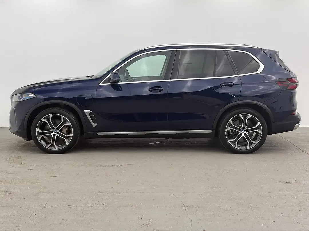 BMW X5 - Thumbnail 13