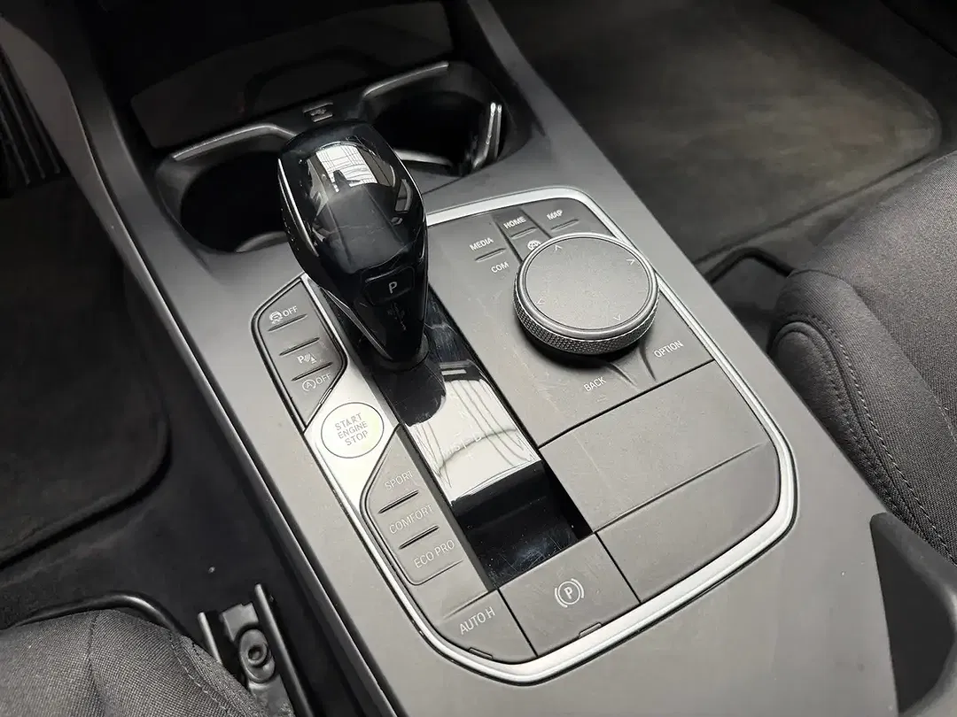 BMW 118 - Thumbnail 15