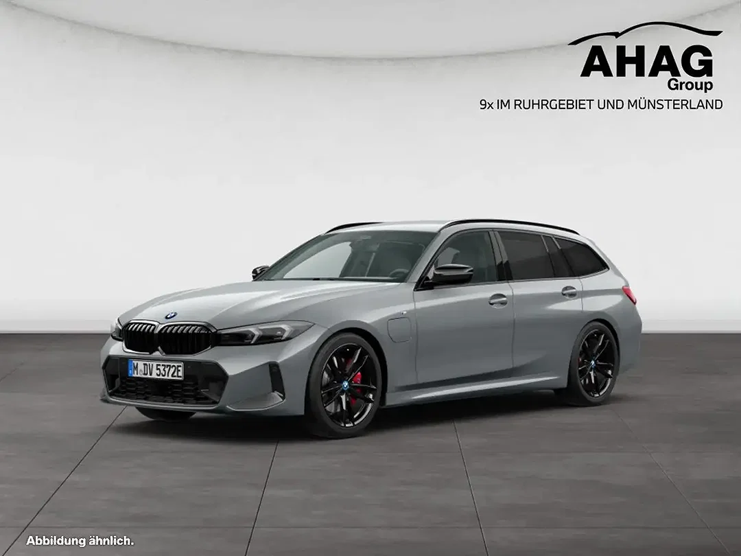 BMW 330 - Afbeelding 1
