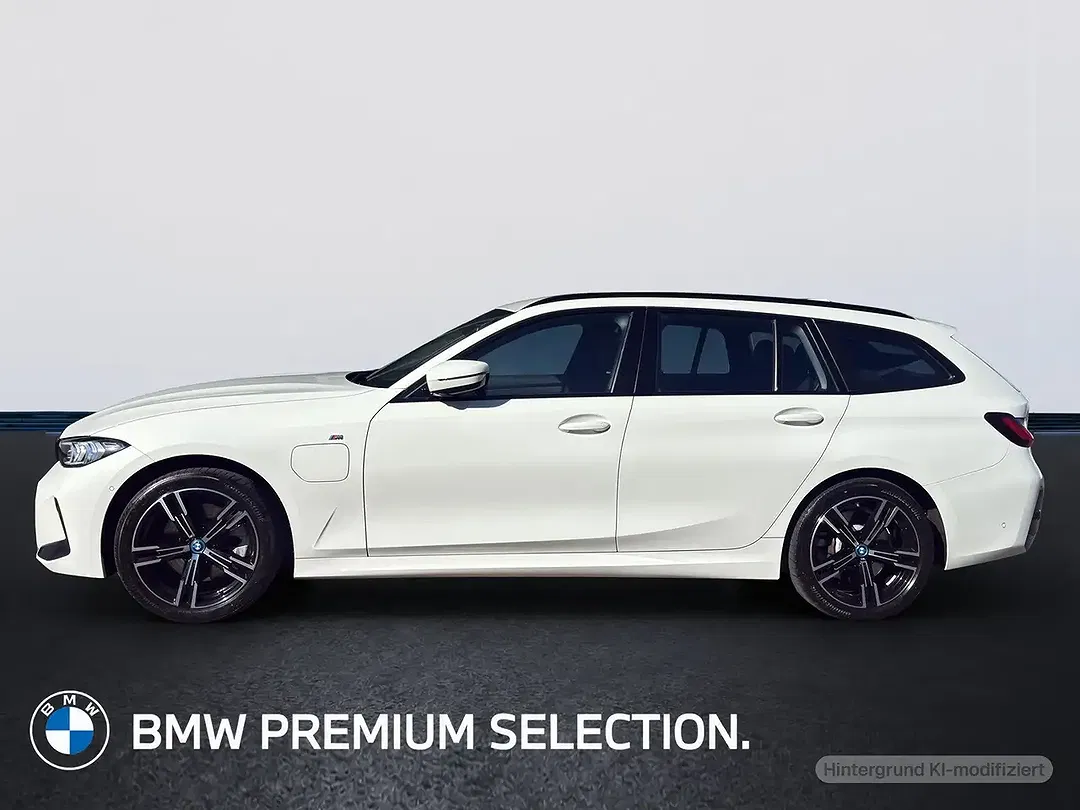 BMW 330 - Thumbnail 3