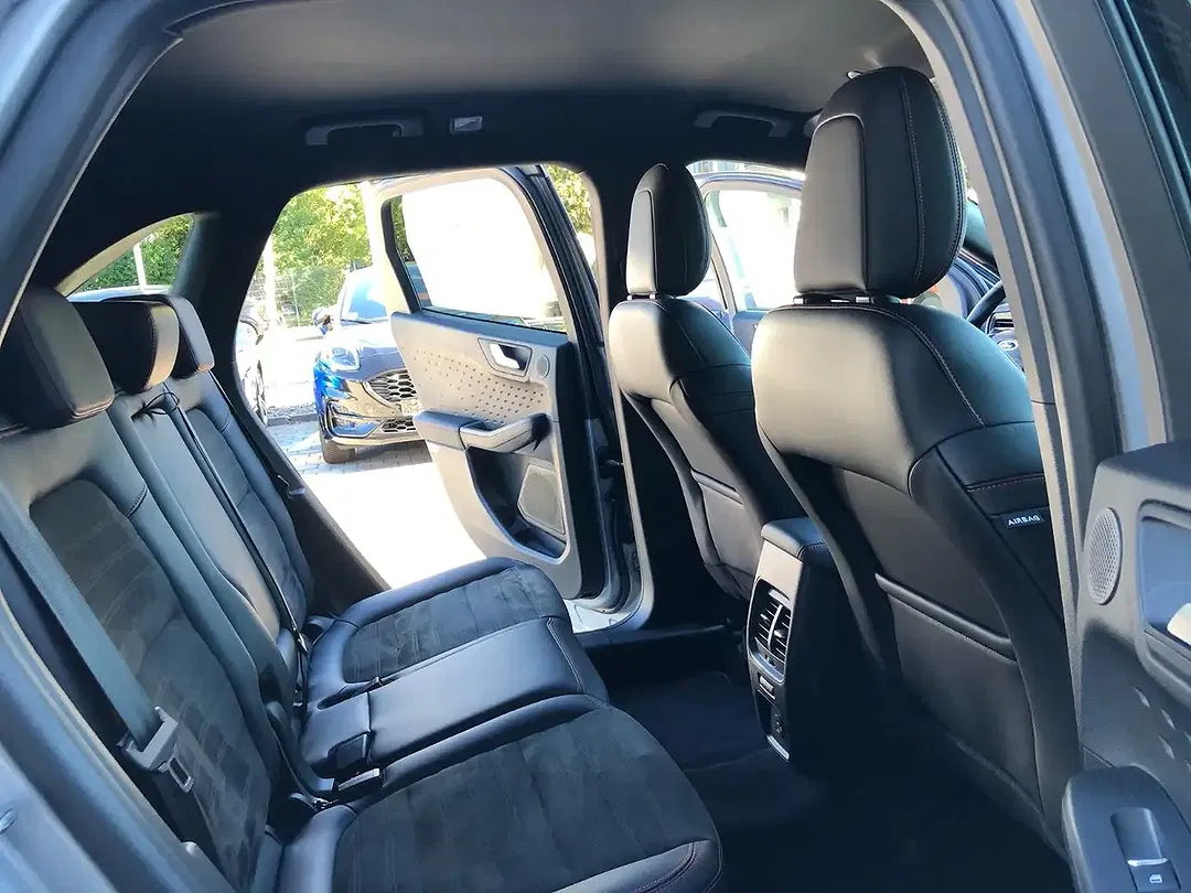 Ford Kuga - Thumbnail 13