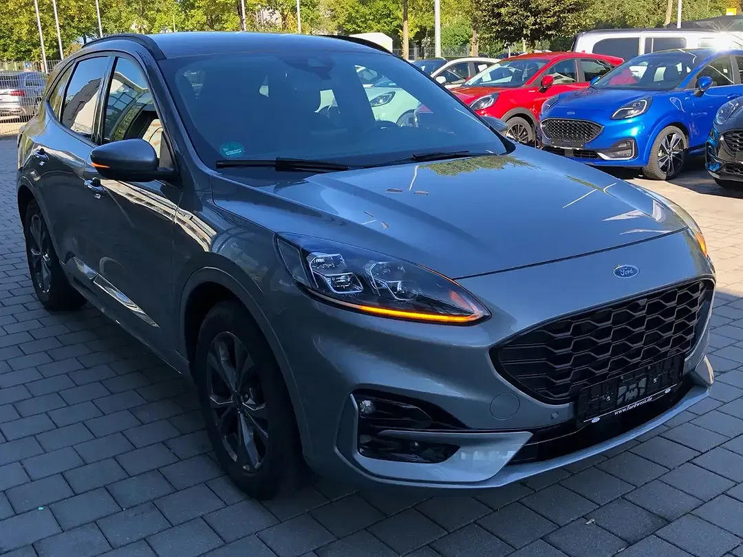 Ford Kuga - Thumbnail 6