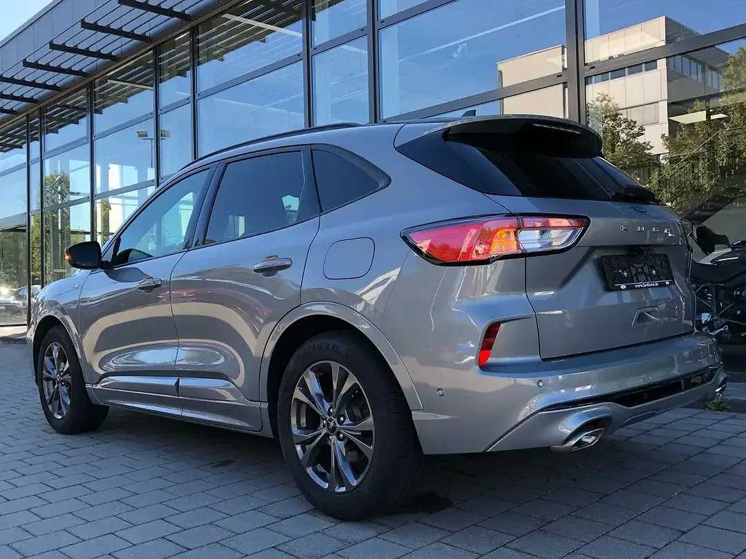 Ford Kuga - Thumbnail 8