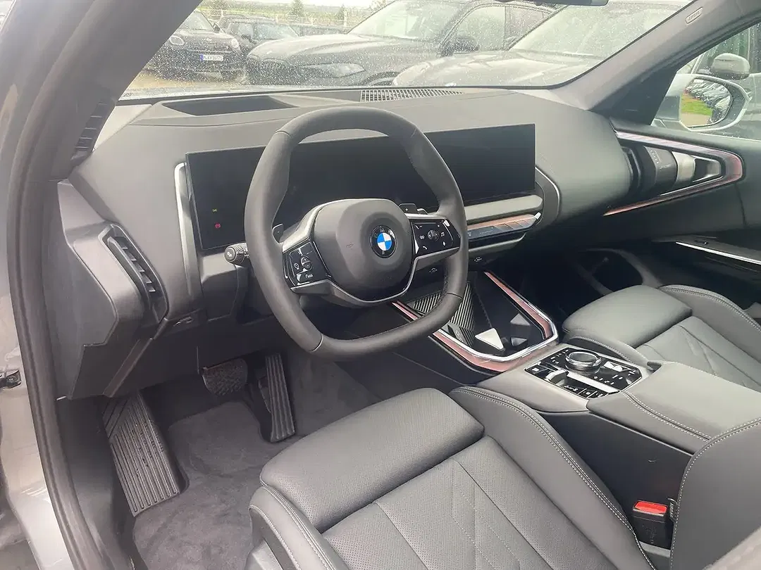 BMW X3 - Thumbnail 8