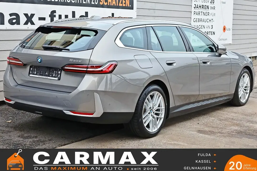 BMW 530 - Thumbnail 15