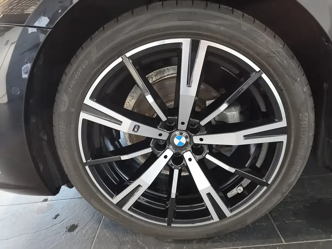 BMW 520 - Thumbnail 16