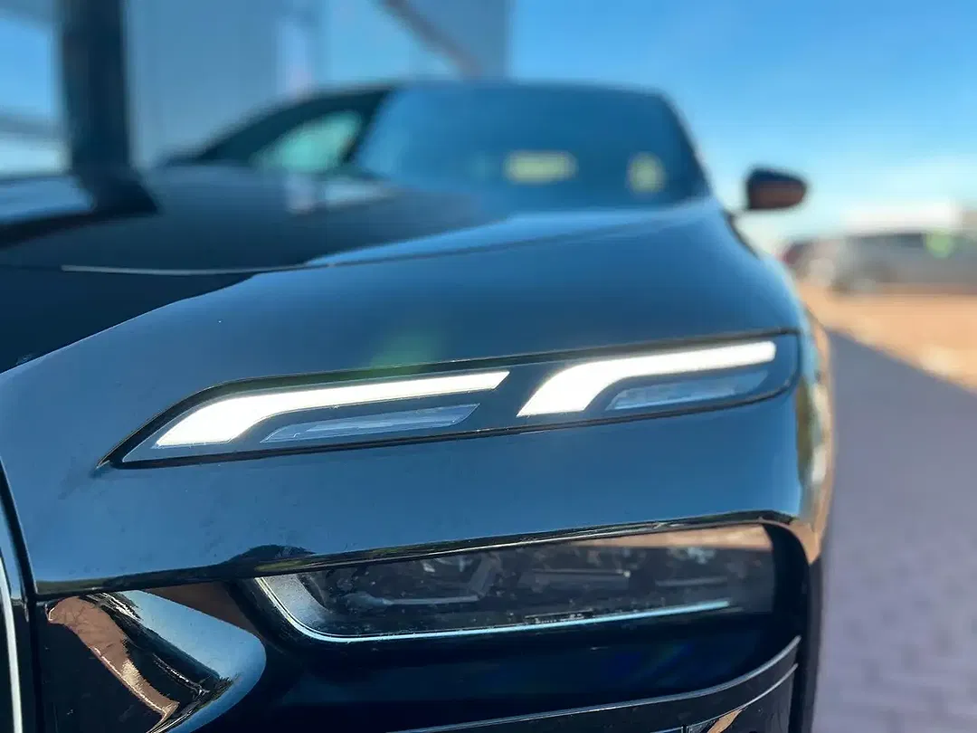 BMW 740 - Thumbnail 10