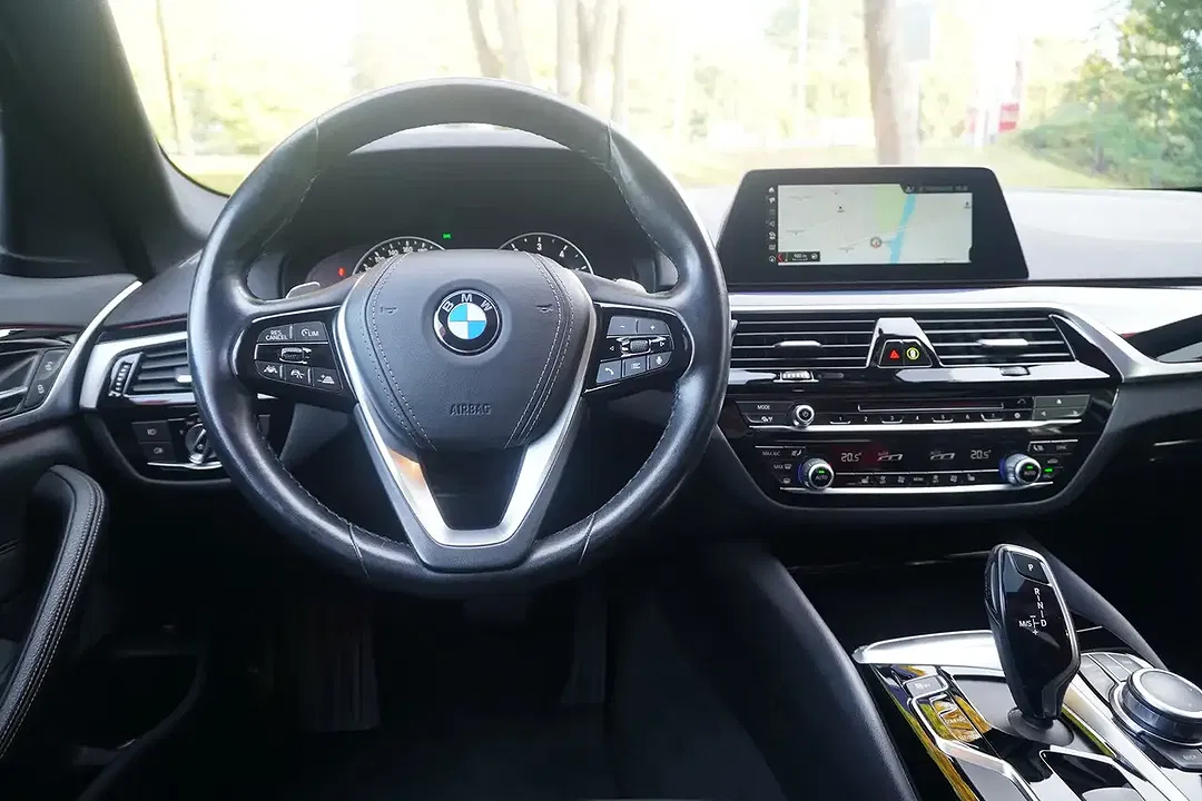 BMW 520 - Thumbnail 14