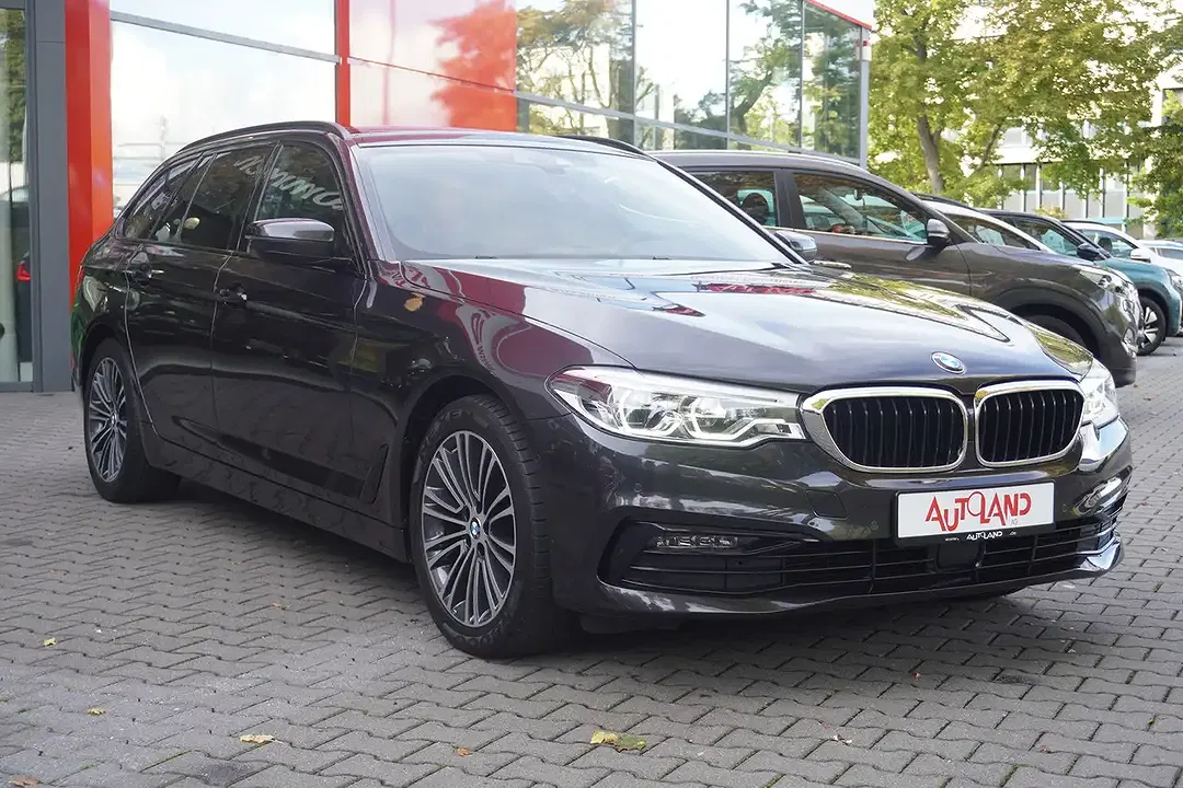 BMW 520 - Thumbnail 3