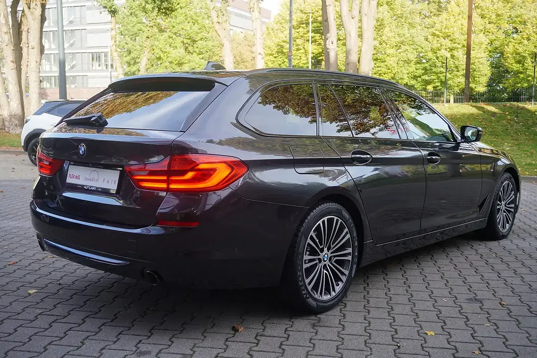 BMW 520 - Thumbnail 5