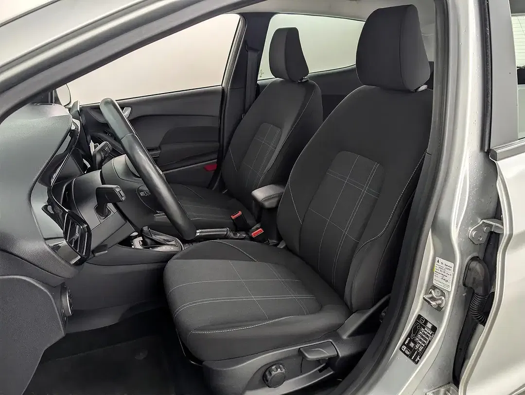 Ford Fiesta - Thumbnail 9