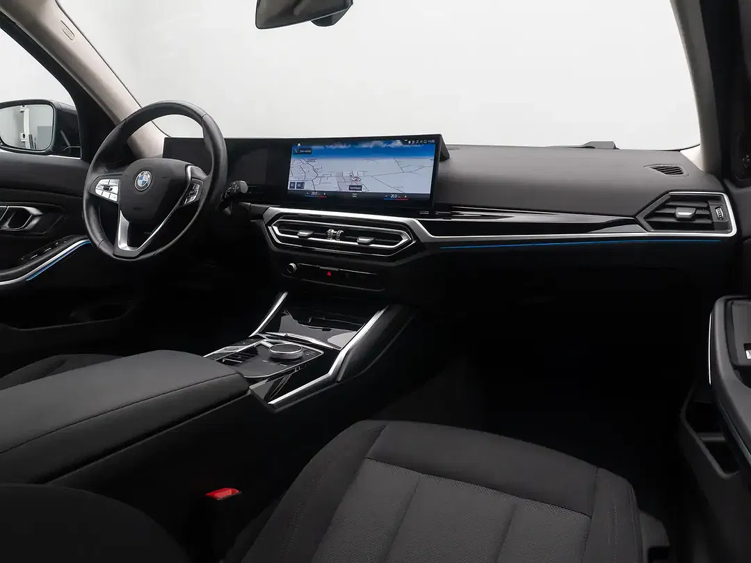 BMW 330 - Thumbnail 41