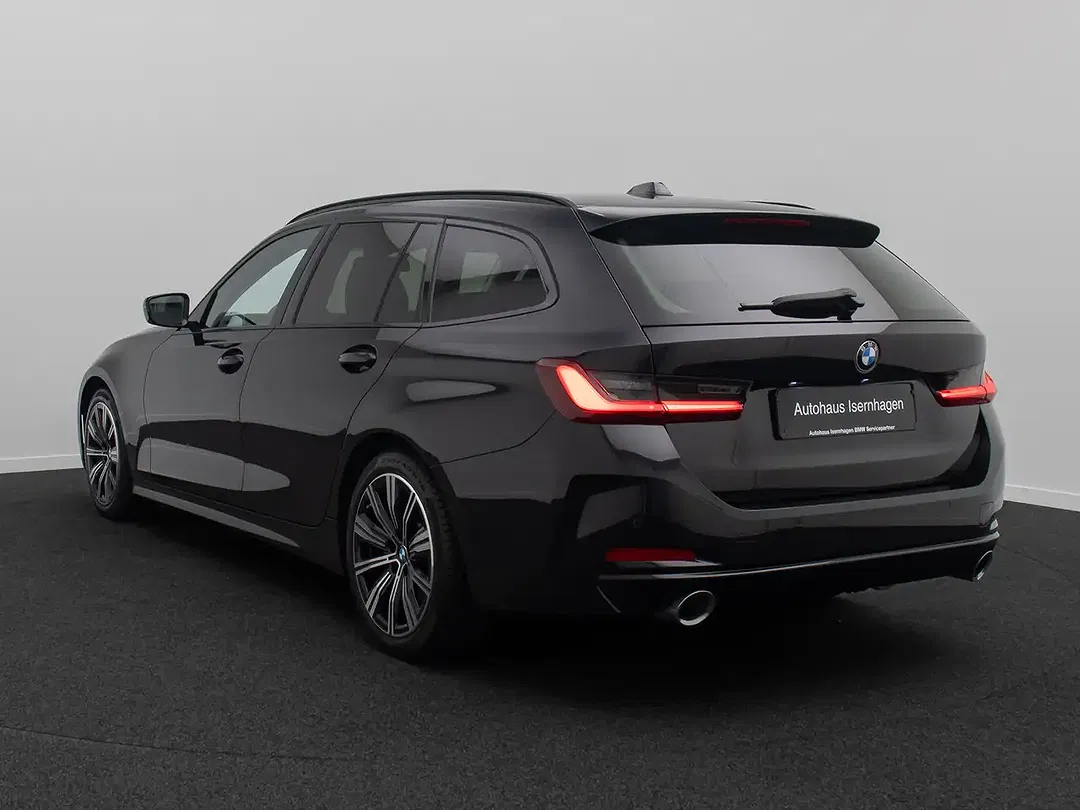 BMW 330 - Thumbnail 9