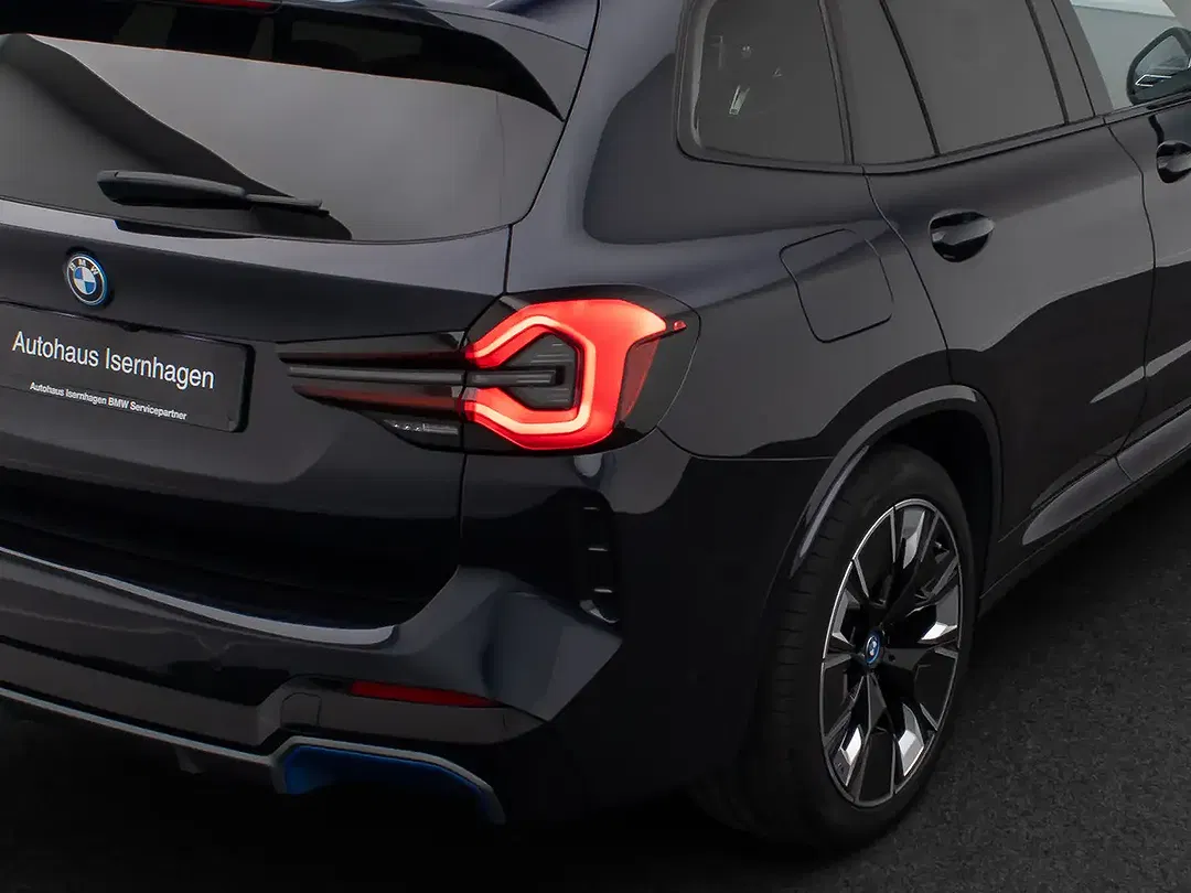 BMW X3 - Thumbnail 15