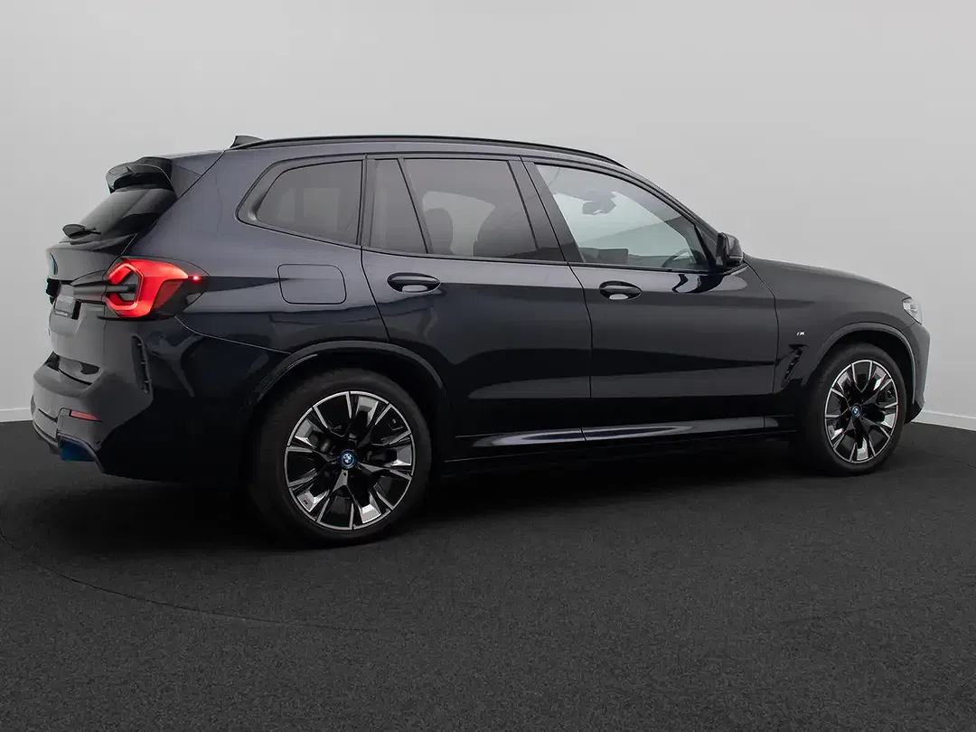 BMW X3 - Thumbnail 6