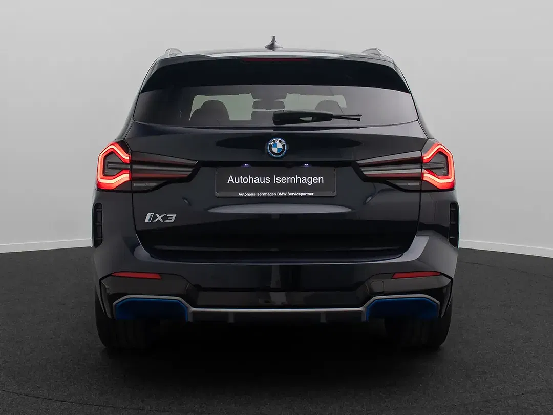 BMW X3 - Thumbnail 8