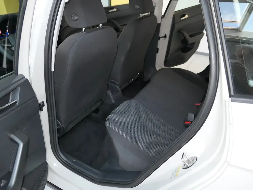 Volkswagen Taigo - Thumbnail 10
