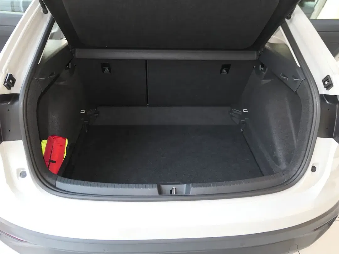 Volkswagen Taigo - Thumbnail 12