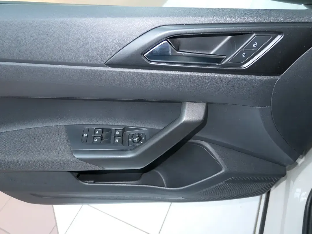 Volkswagen Taigo - Thumbnail 14