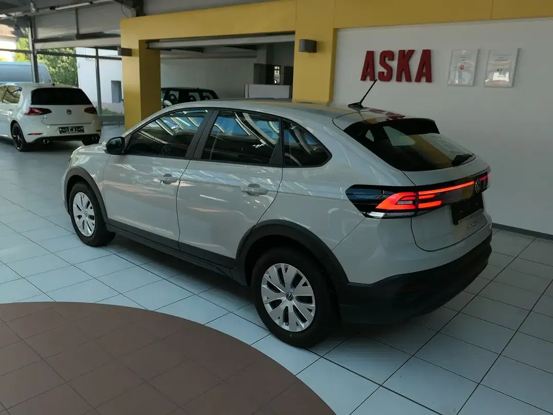 Volkswagen Taigo - Thumbnail 6