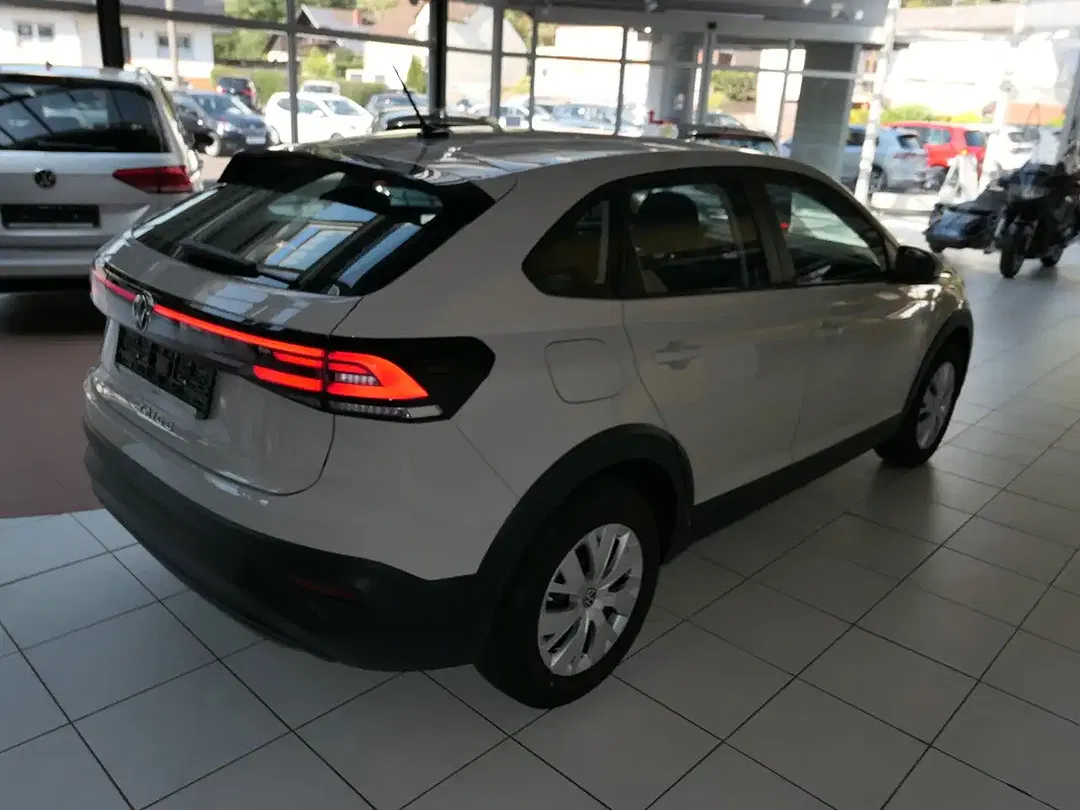 Volkswagen Taigo - Thumbnail 9