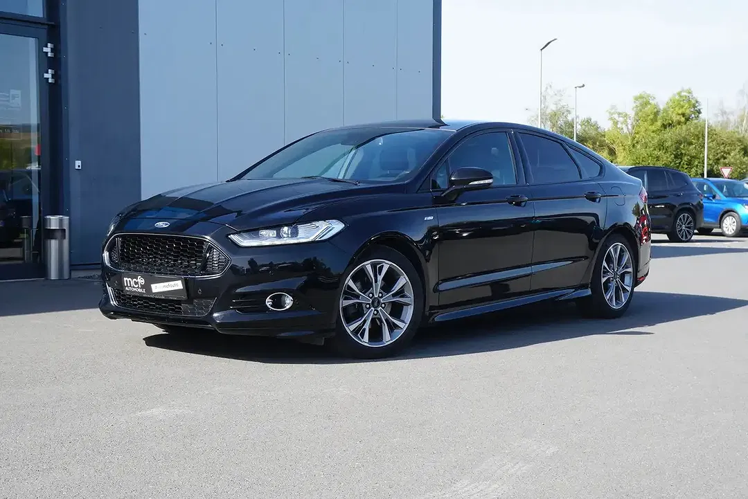 Ford Mondeo - Thumbnail 1
