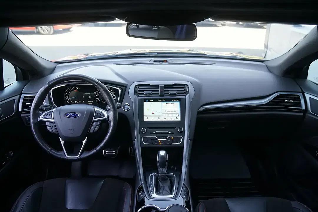Ford Mondeo - Thumbnail 11
