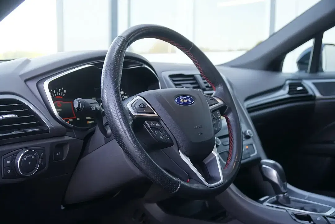 Ford Mondeo - Thumbnail 14