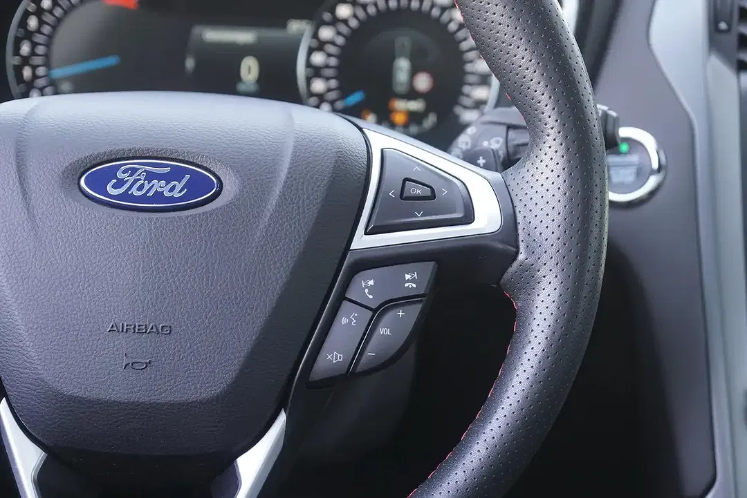 Ford Mondeo - Thumbnail 15