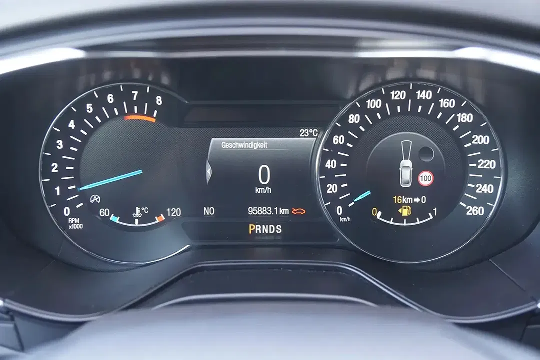 Ford Mondeo - Thumbnail 6