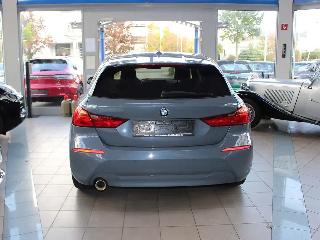 BMW 118 - Thumbnail 4